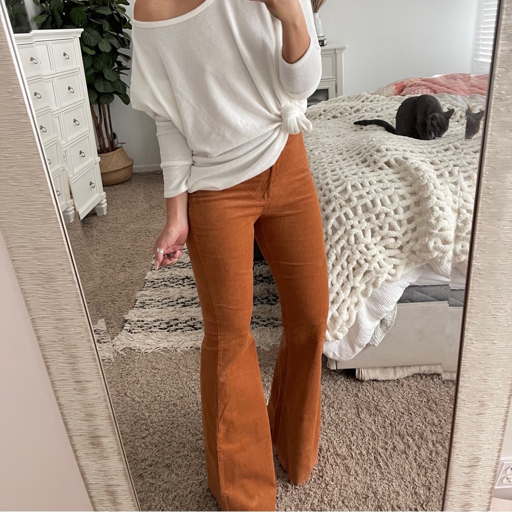Cute fall corduroy flare pants